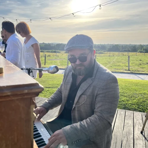 96707b27-5701-438c-ab79-a2d429907296